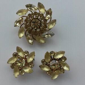 Vintage Yellow Brooch and Earrings